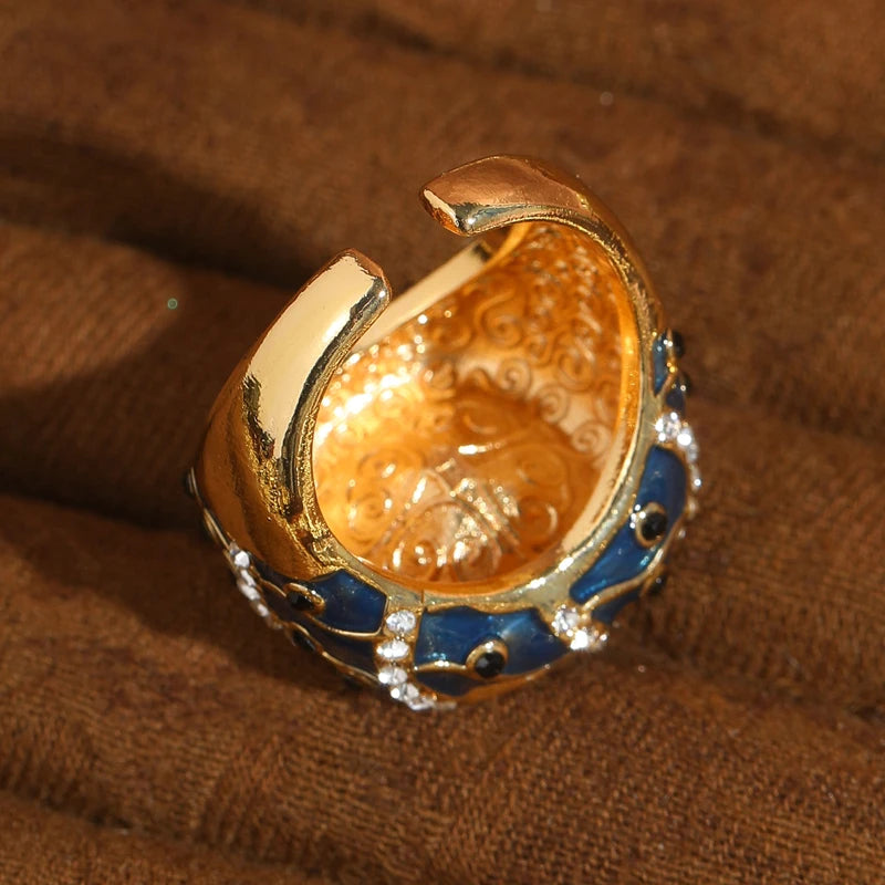 Emerald Dynasty Ring