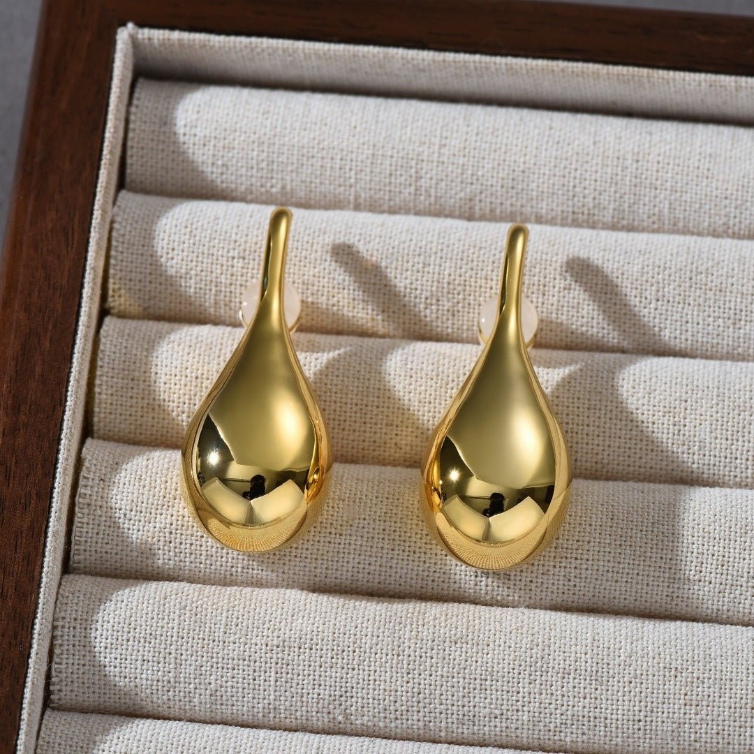 AquaLuxe Drop Earrings - Voisson