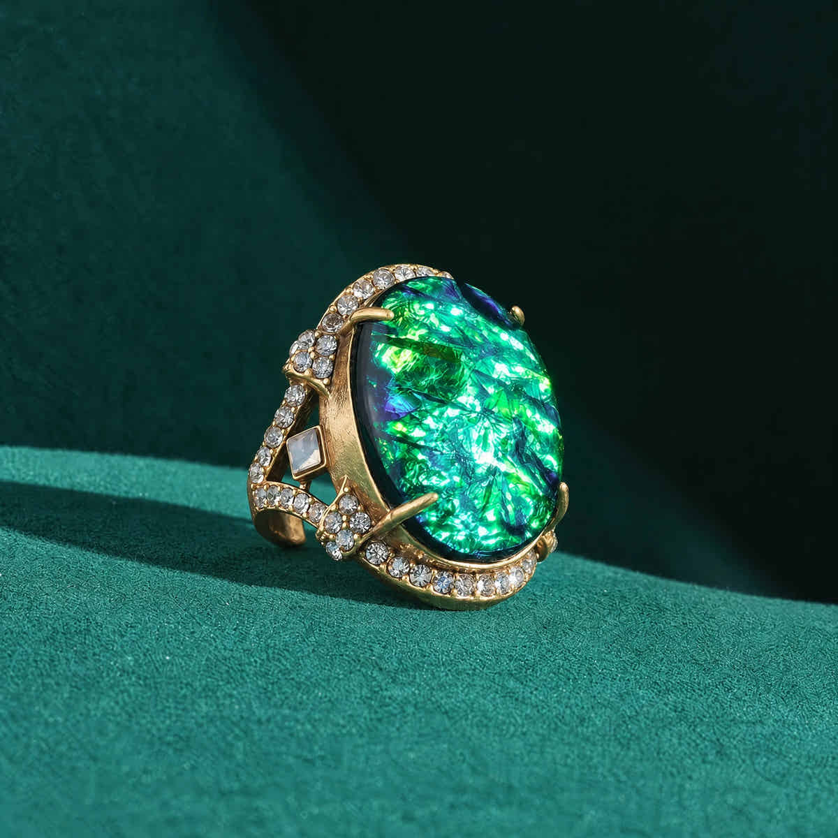 Aurora Shard Statement Ring - Voisson