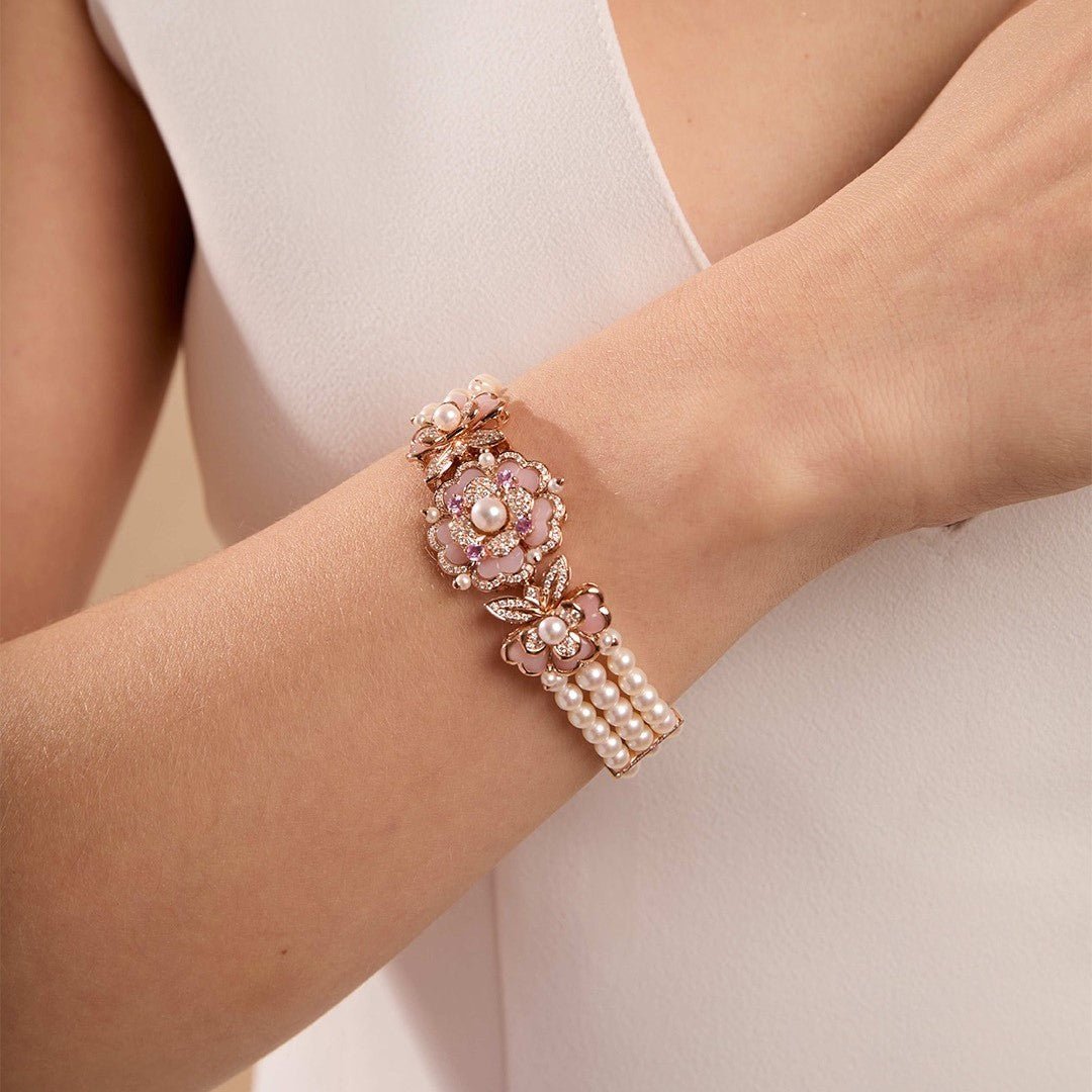 Blush Bloom Pearl Bracelet - Voisson