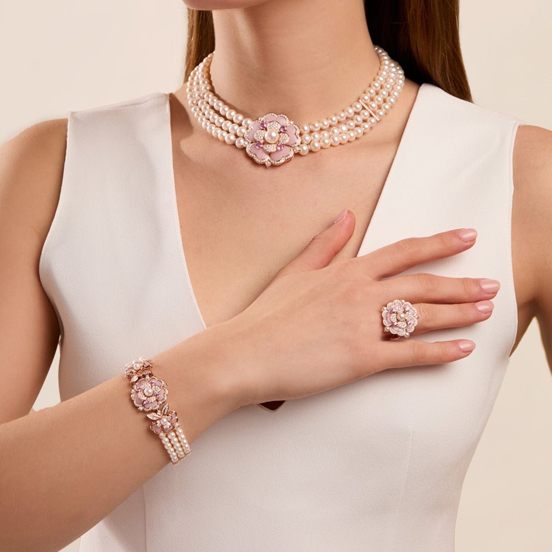 Blush Bloom Pearl Bracelet - Voisson
