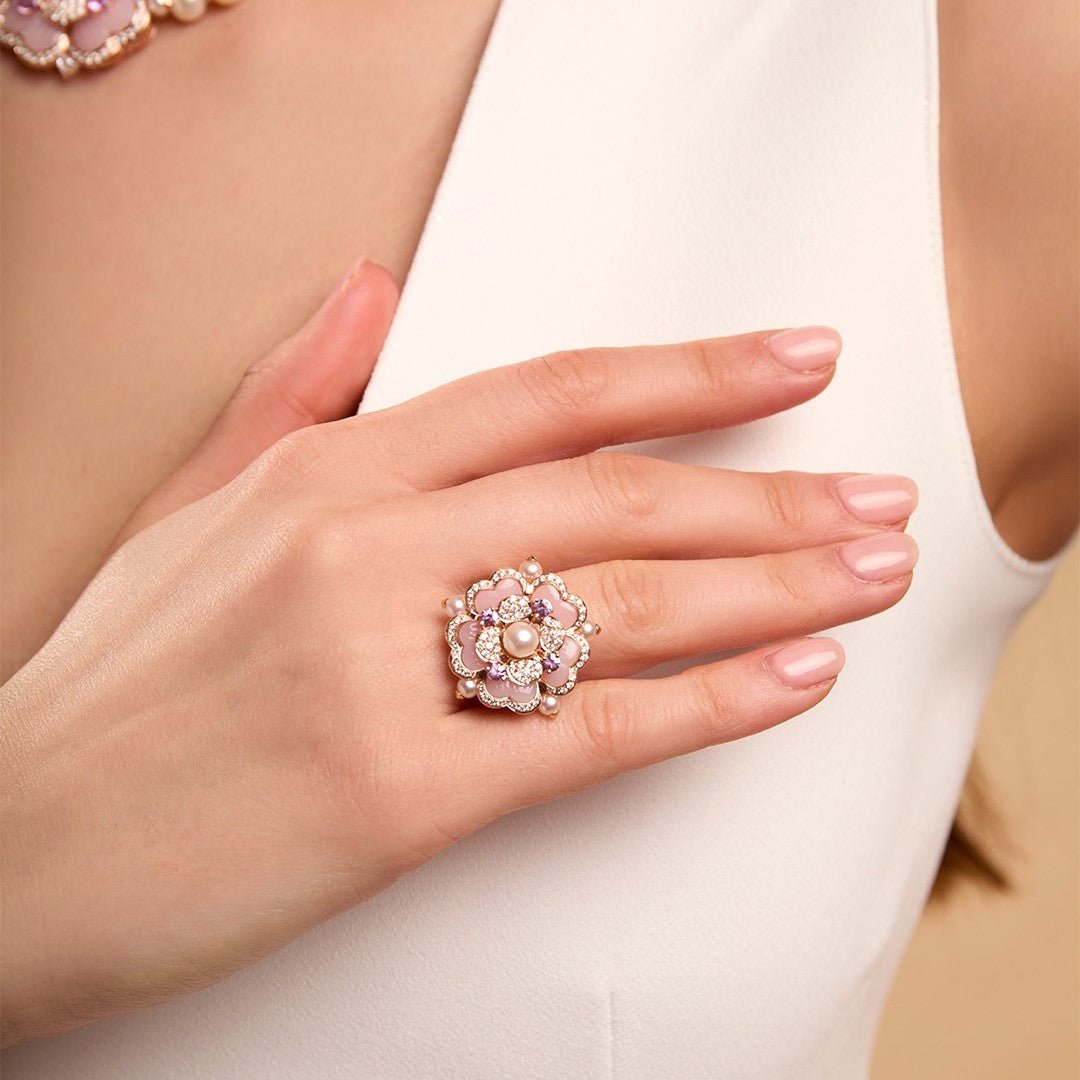 Blush Bloom Pearl Ring - Voisson