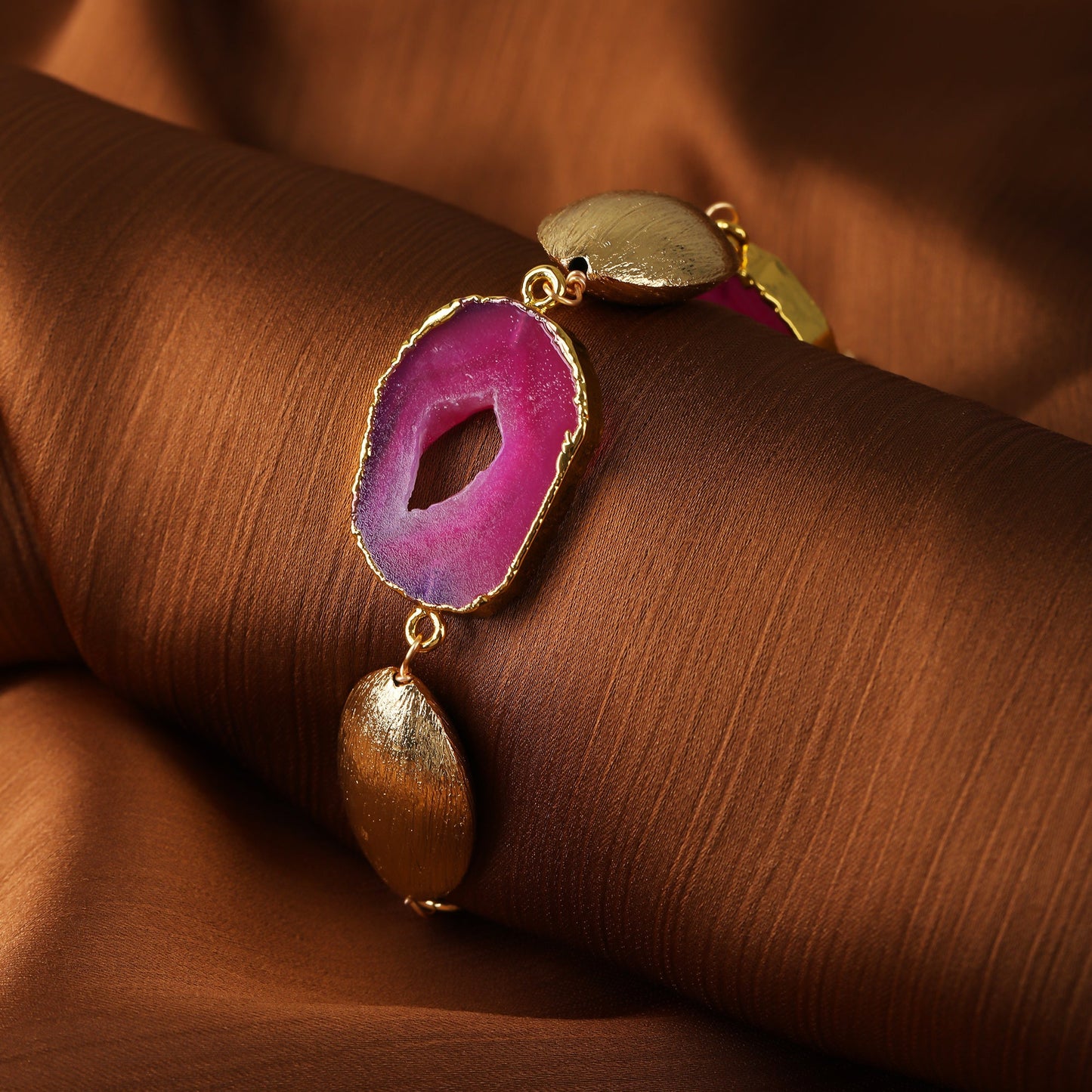 Blush Verve Statement Bracelet - Voisson