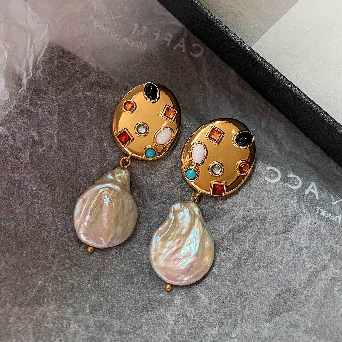 CosmicCanvas Baroque Earrings - Voisson