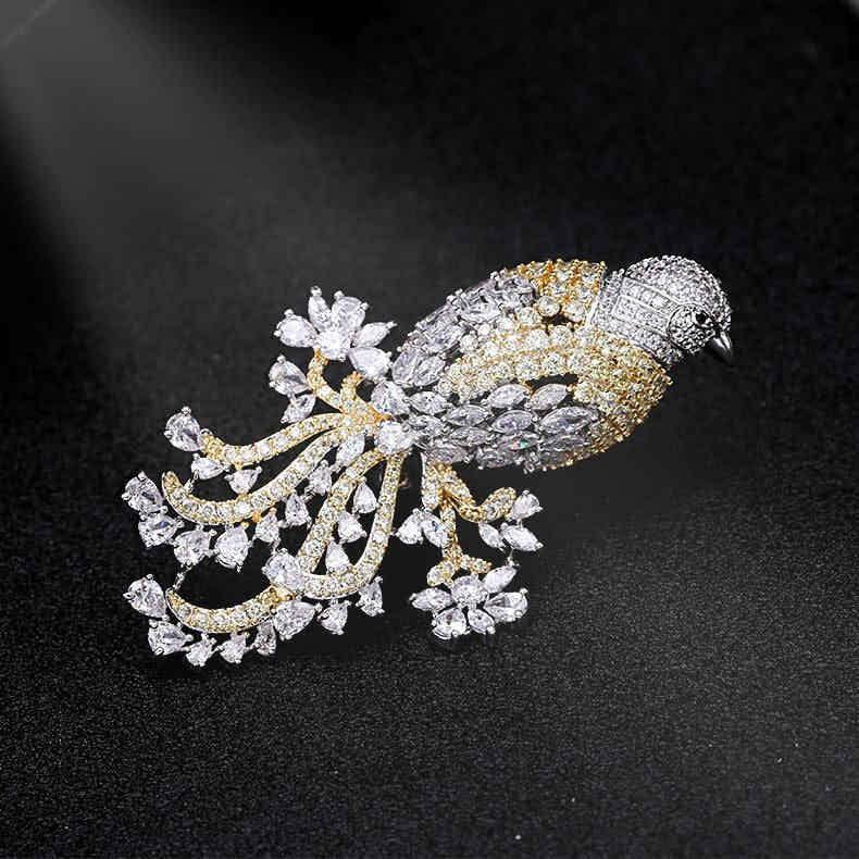 Crowned Songbird Brooch - Voisson