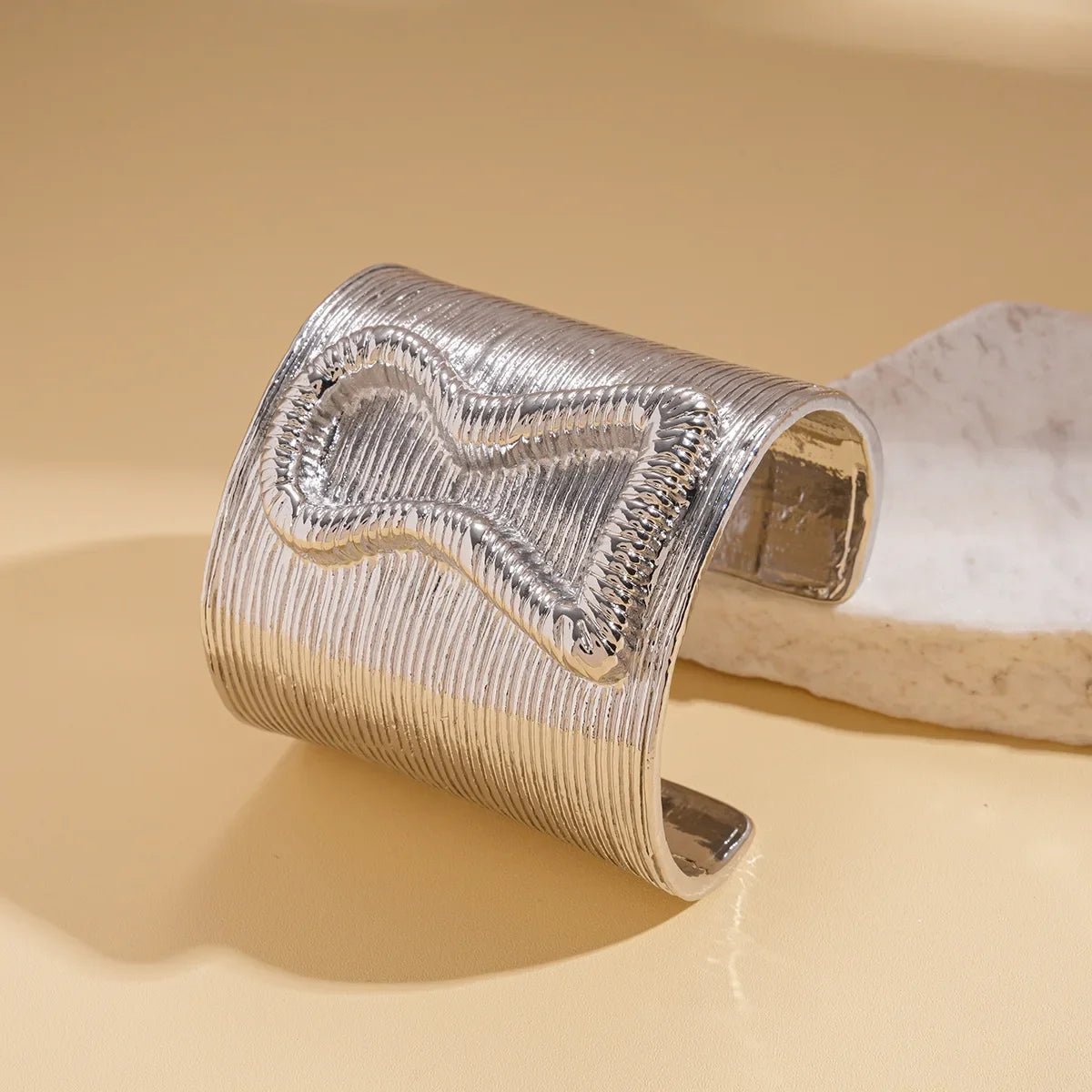 Eterna Lock Wide Bracelet - Voisson