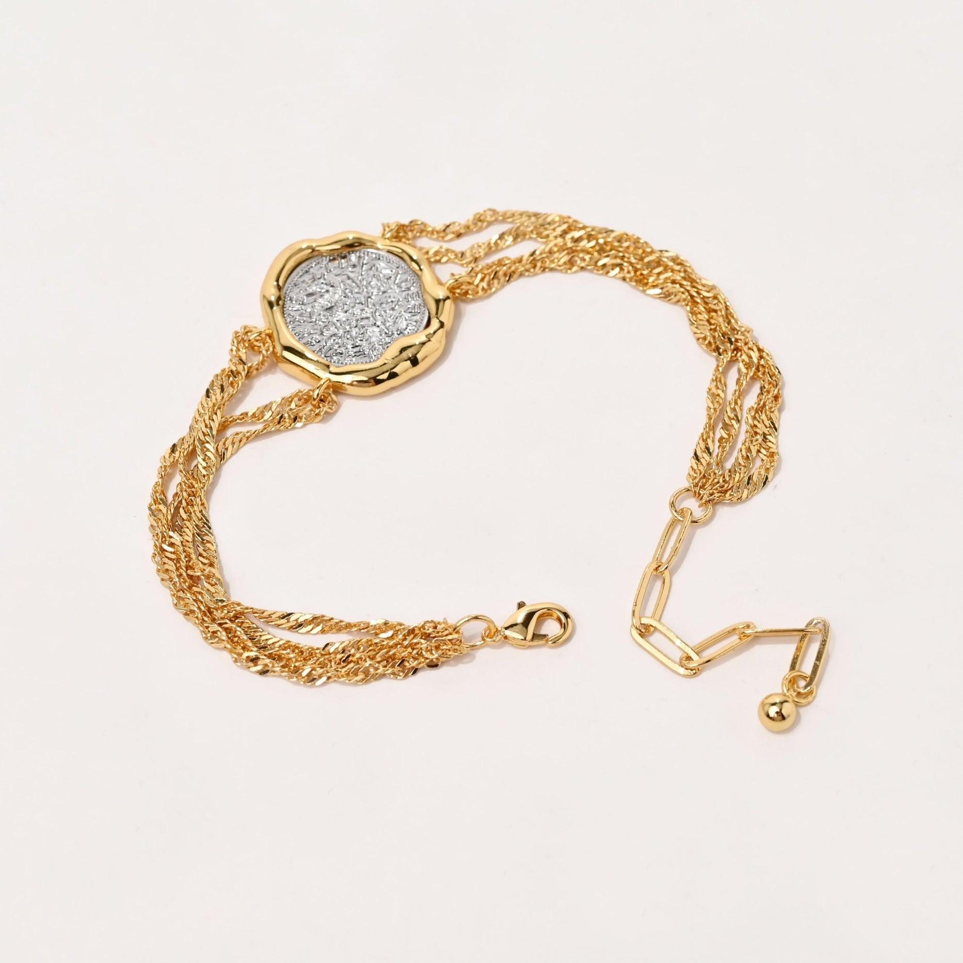 EternalEpoch Vintage Coin Bracelet - Voisson