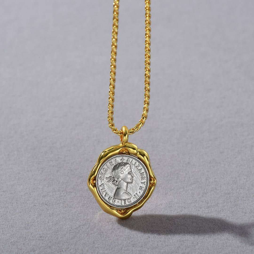EternalEpoch Vintage Coin Pendant Necklace - Voisson