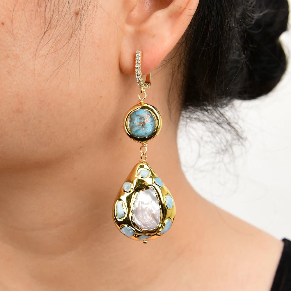 FluxFlicker Blue Teardrop Earrings - Voisson