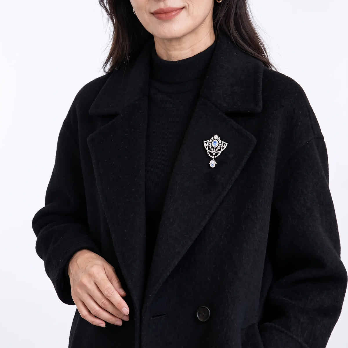 Pearl Crest Brooch