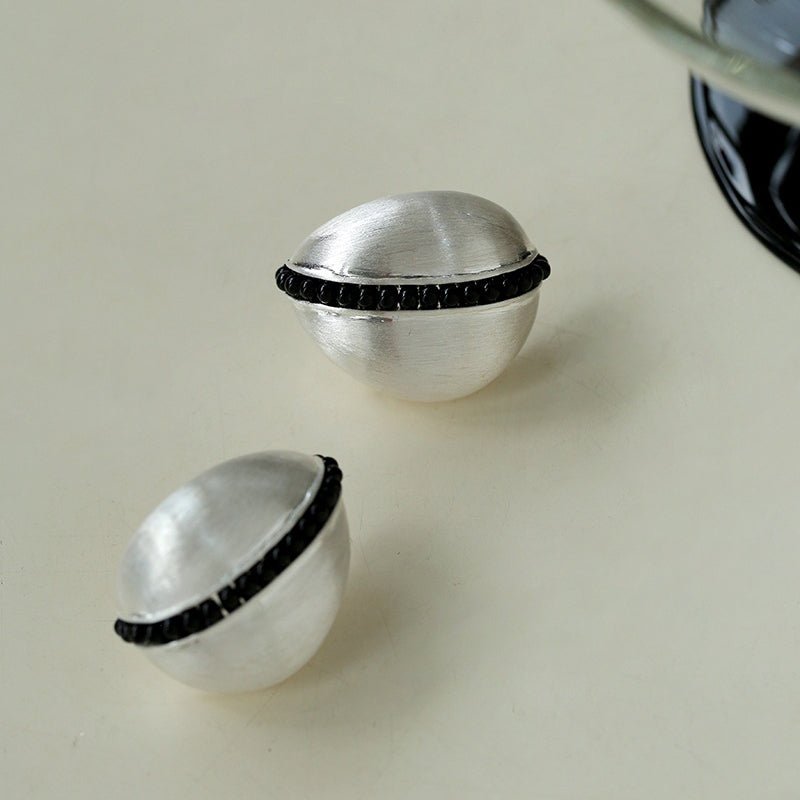 Imperial Divide Pearl Earrings - Voisson