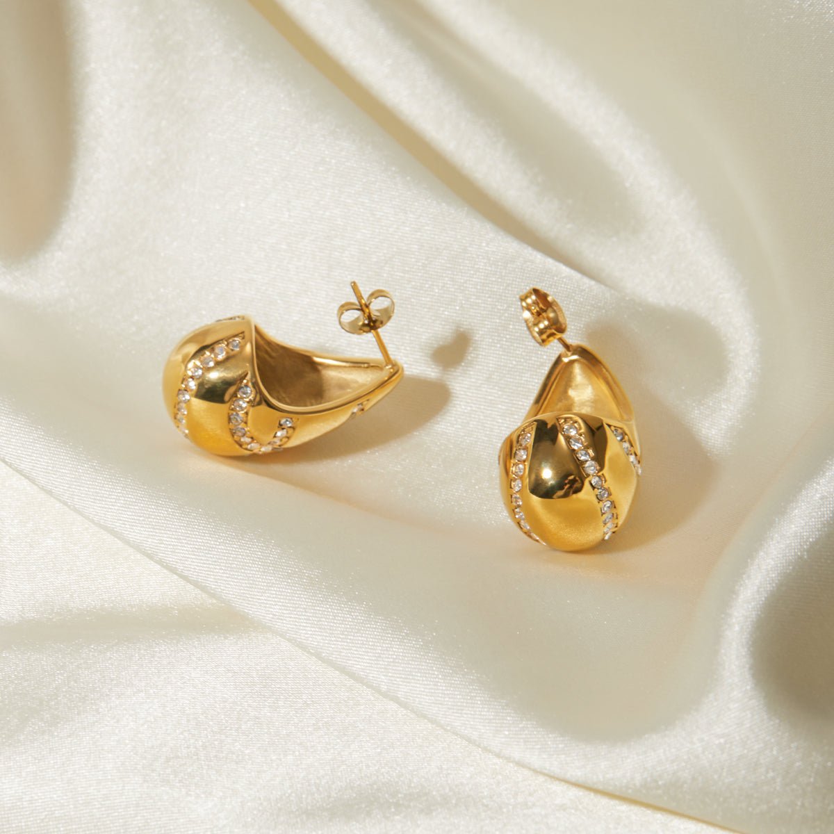 Imperial Lattice Drop Earrings - Voisson