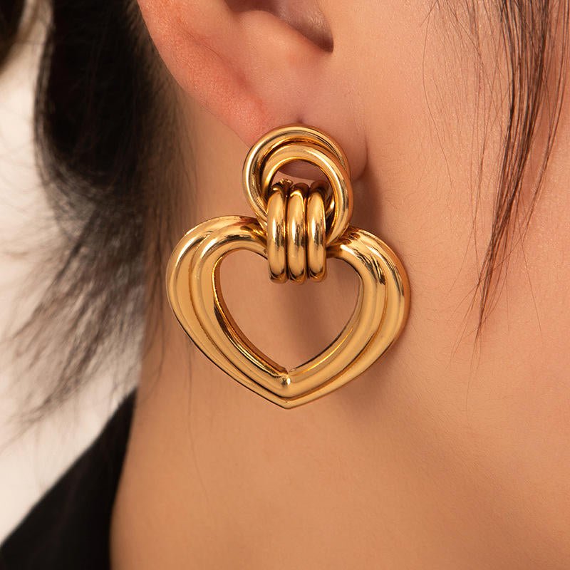 Infinite Love Stud Earrings - Voisson