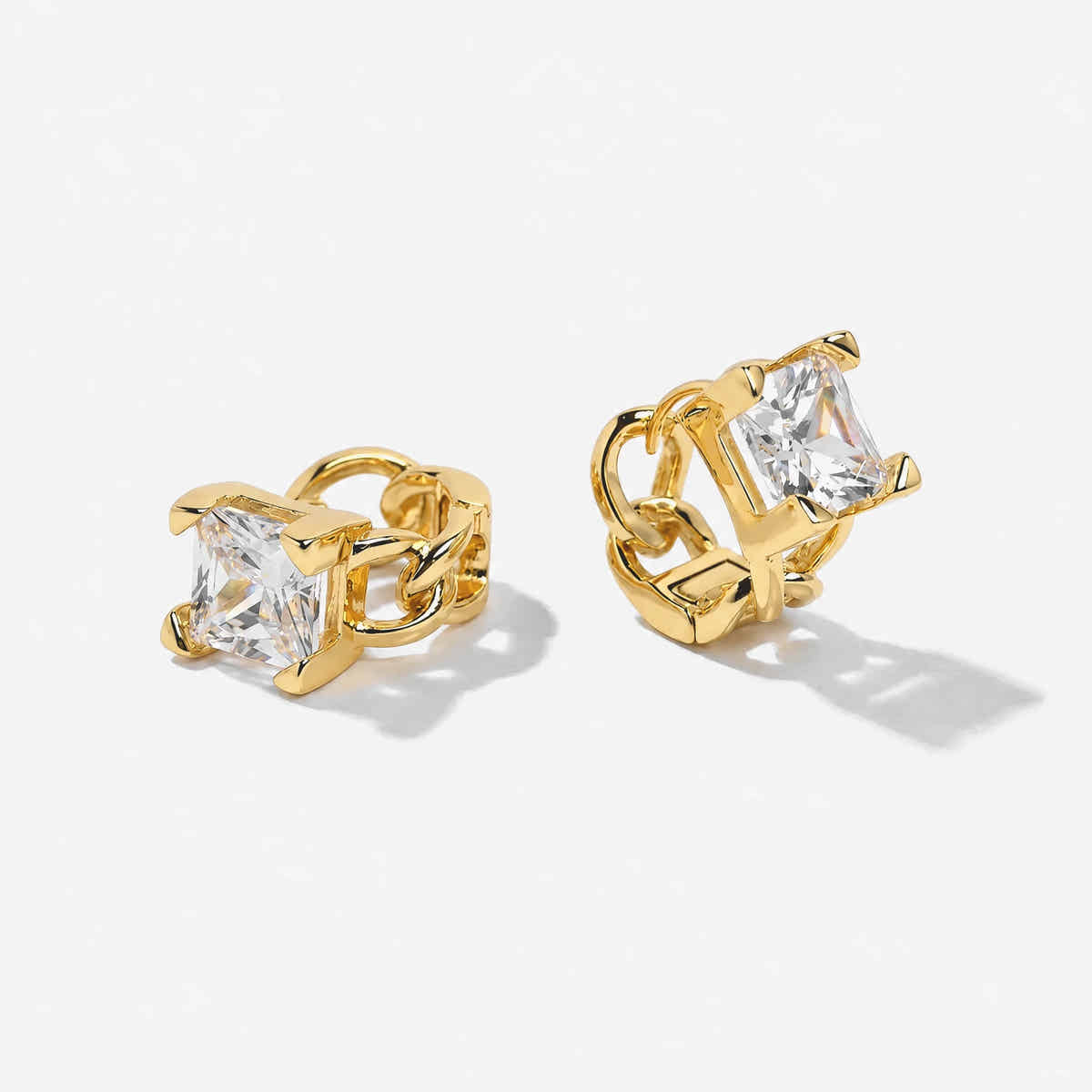 LuxeLink Glass Square Earrings - Voisson