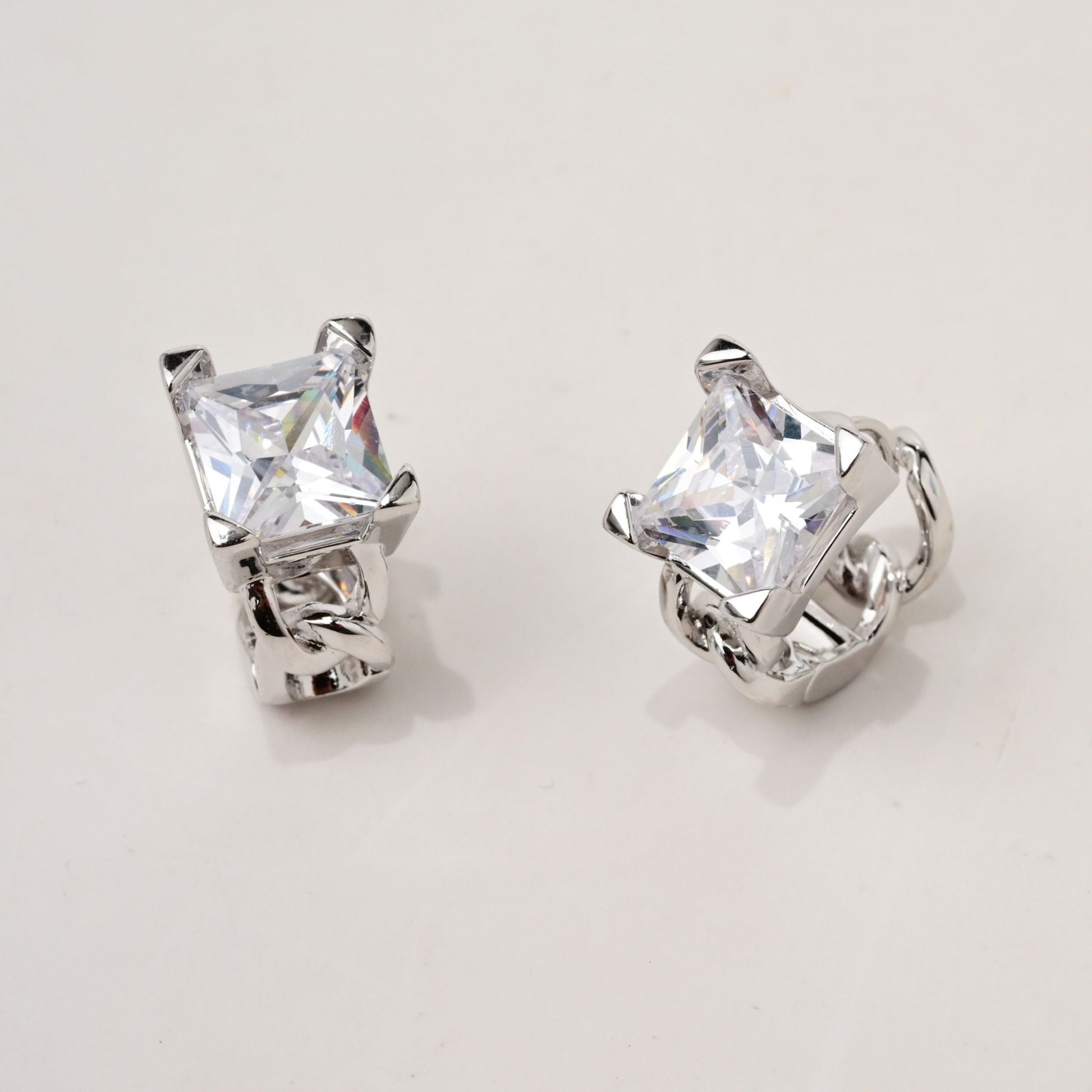 LuxeLink Glass Square Earrings - Voisson