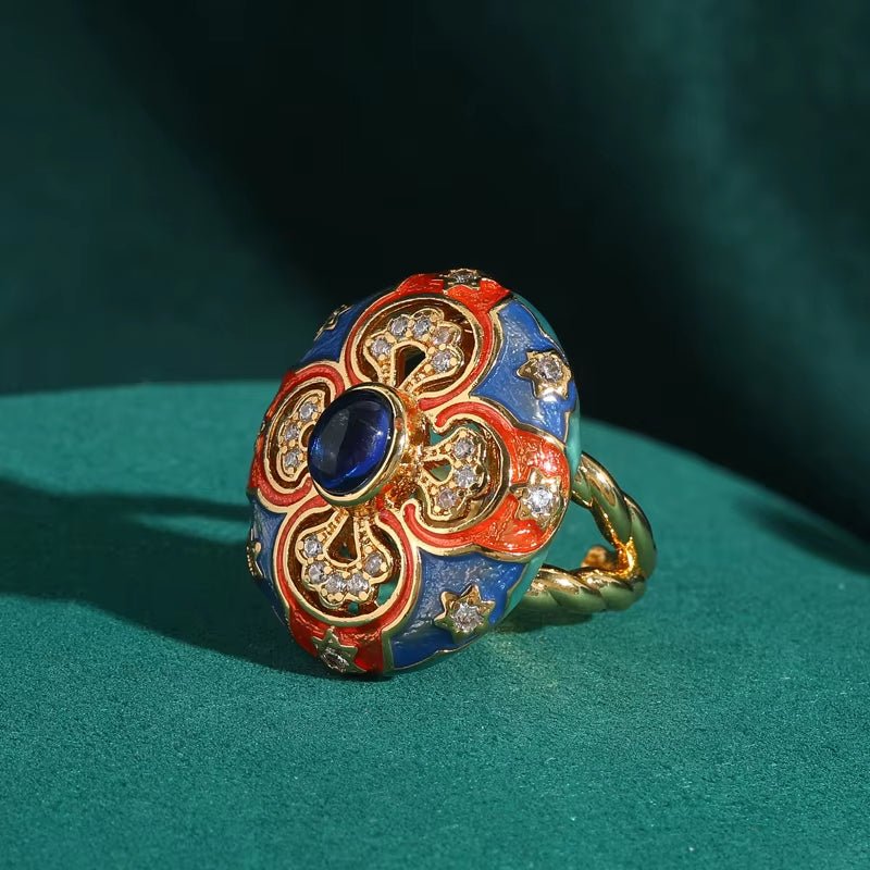 Majesty Enamel Medallion Ring - Voisson