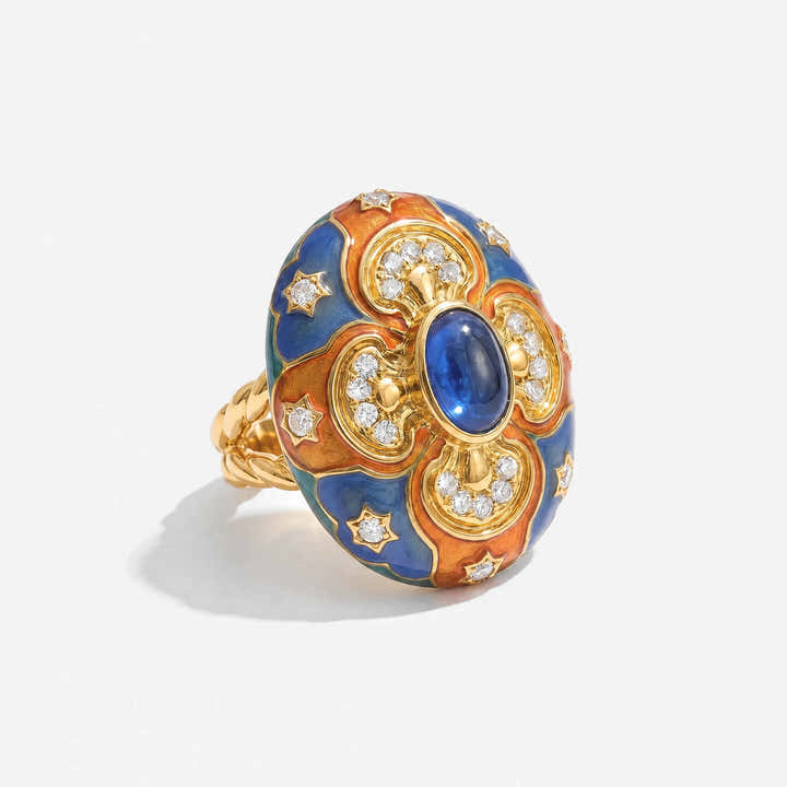 Majesty Enamel Medallion Ring - Voisson