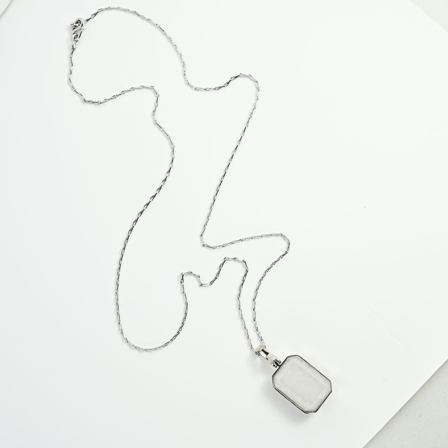 Marique French Vintage Natural Stone Crystal Necklace - Voisson