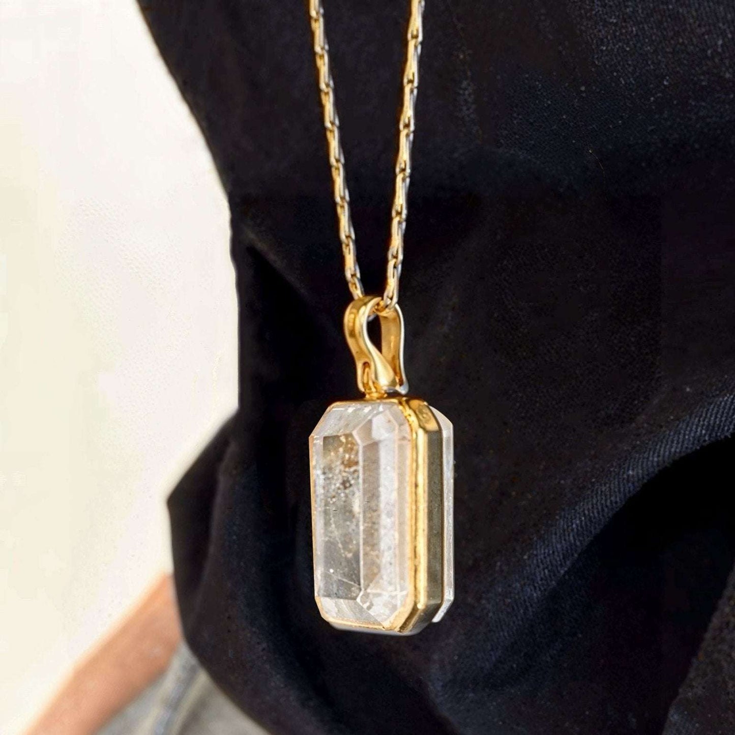Marique French Vintage Natural Stone Crystal Necklace - Voisson