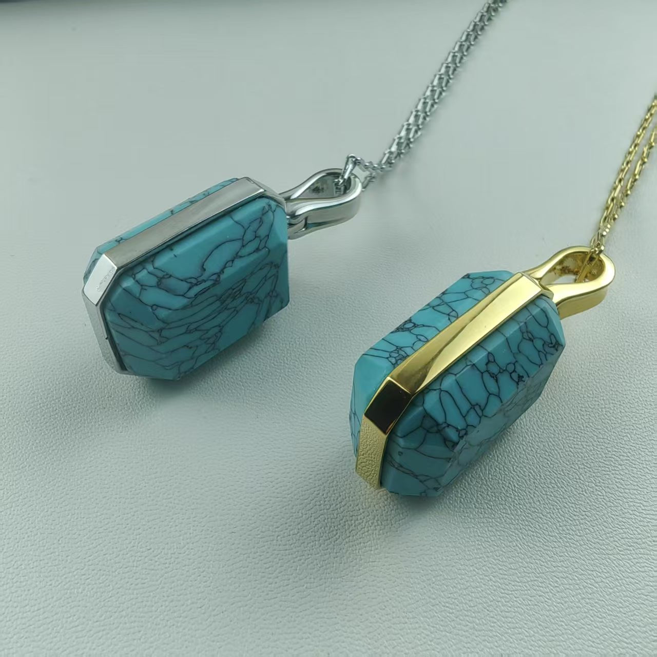 Marique French Vintage Natural Stone Turquoise Necklace - Voisson