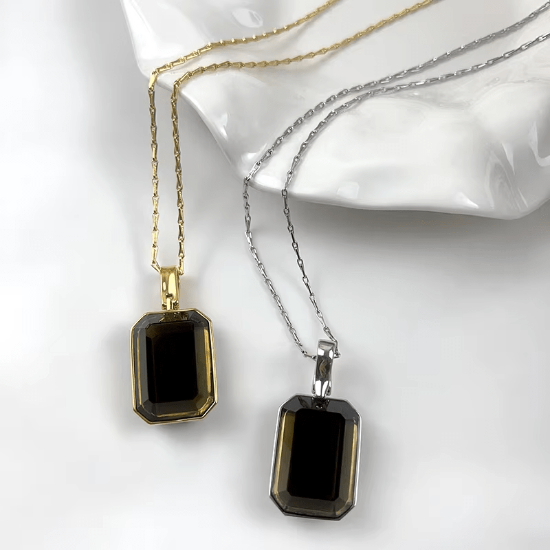 Marique French Vintage Noir Necklace - Voisson
