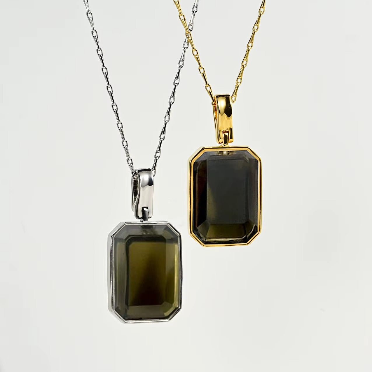 Marique French Vintage Noir Necklace - Voisson