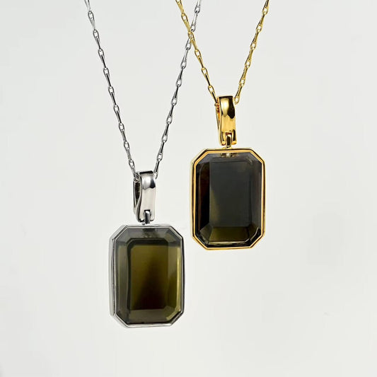 Marique French Vintage Noir Necklace - Voisson