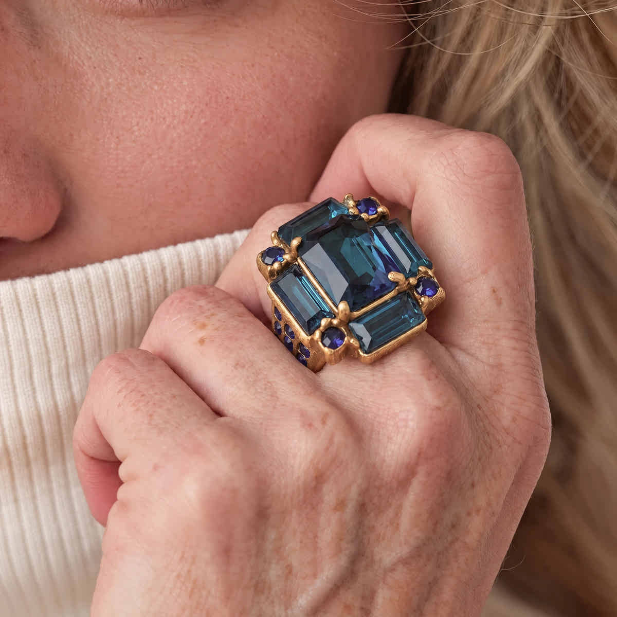 Midnight Prism Ring - Voisson