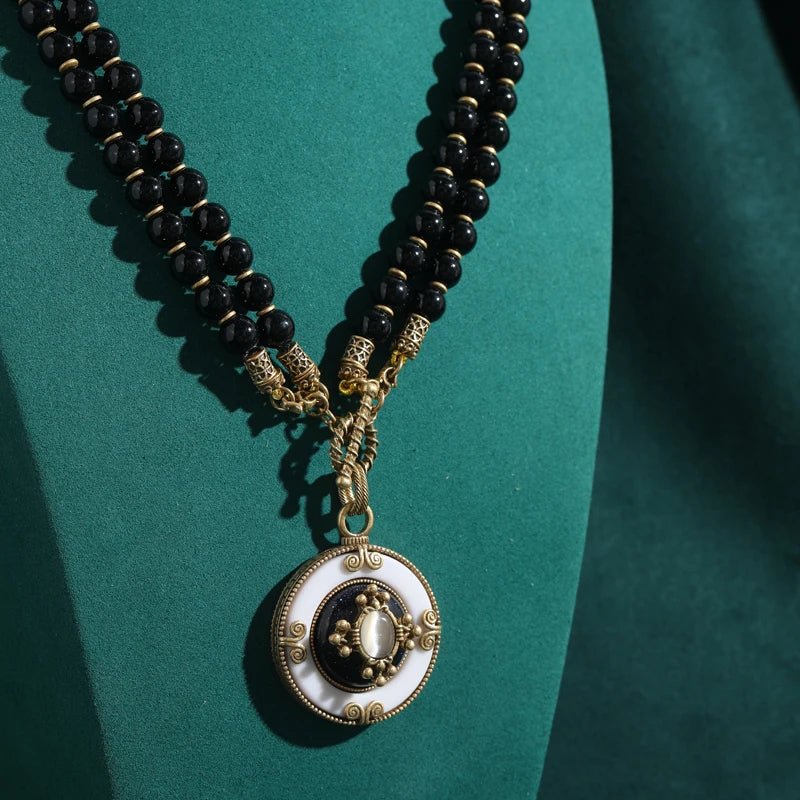 MidnightChic Vintage Necklace - Voisson
