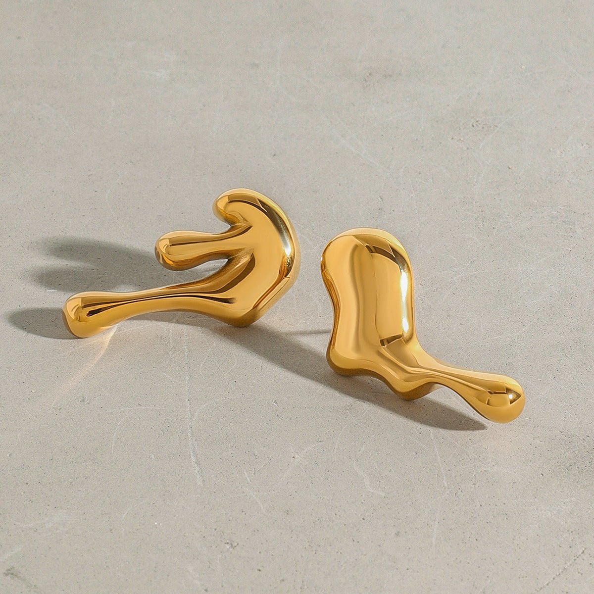 Molten Flow Stud Earrings - Voisson
