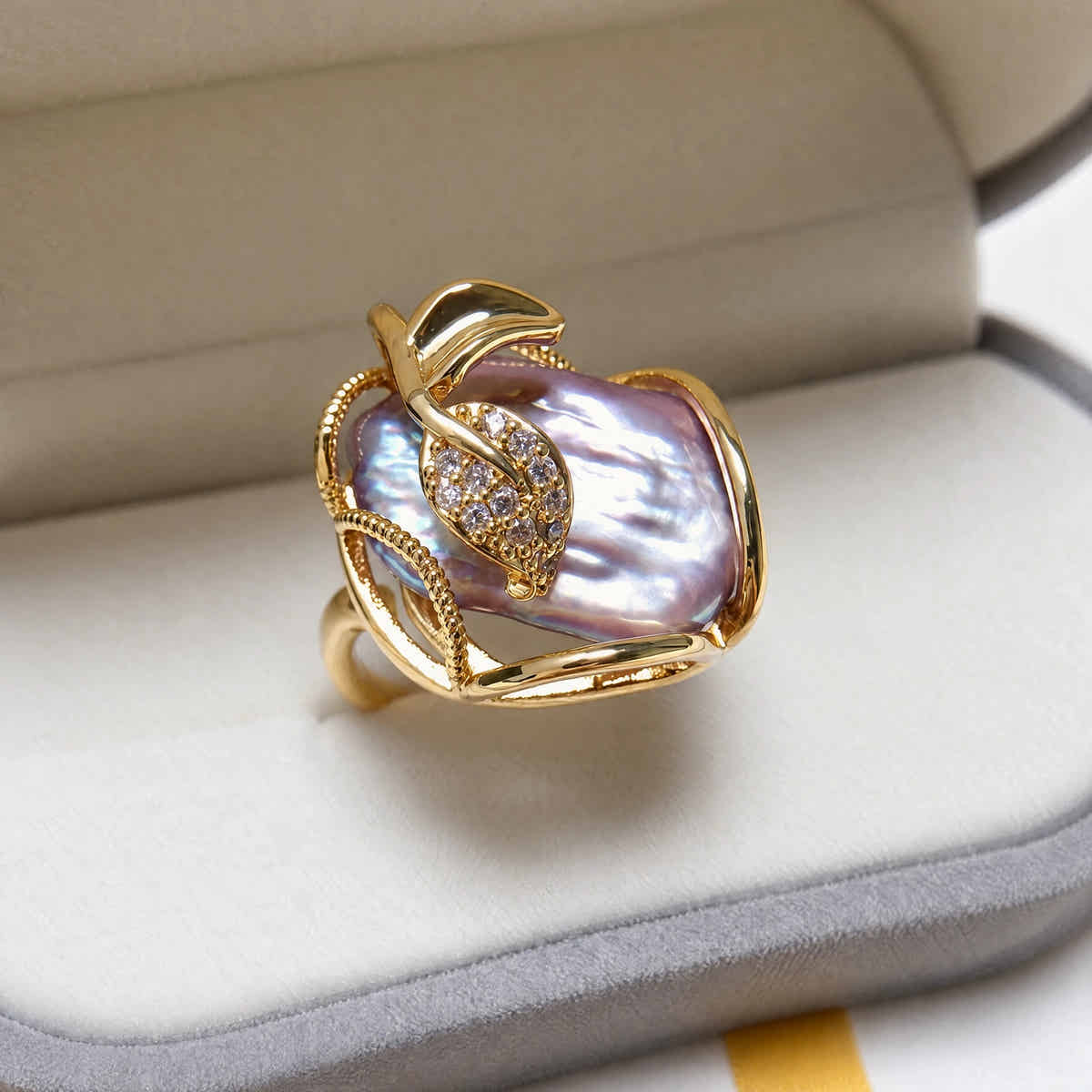 PearlLuster 925 Silver Adjustable Ring - Voisson