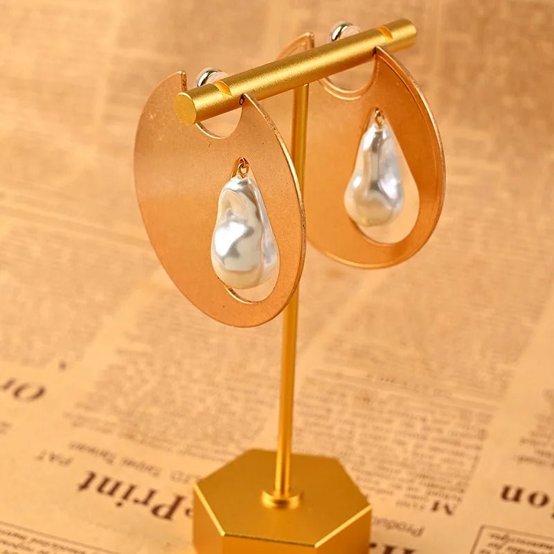 PearlWisper Vintage Hoop Earrings - Voisson