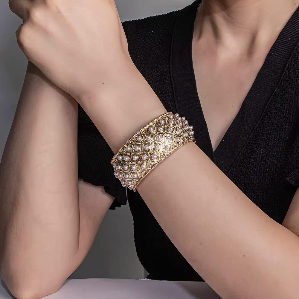 Rhapsody Bohemia Retro Chunky Bracelet - Voisson