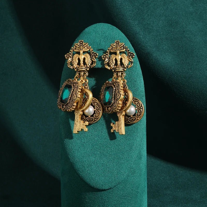 Royal Vault Clip On Earrings - Voisson