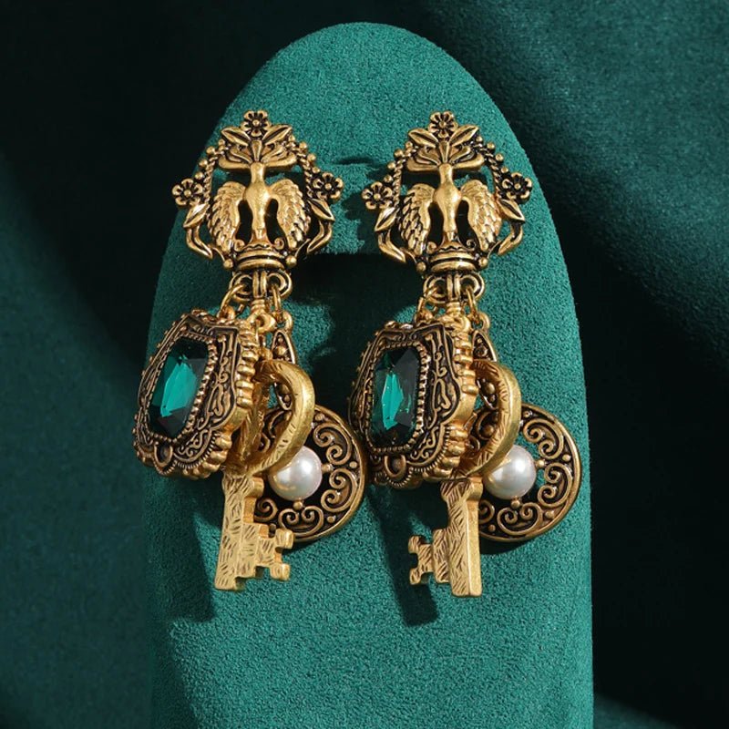 Royal Vault Clip On Earrings - Voisson