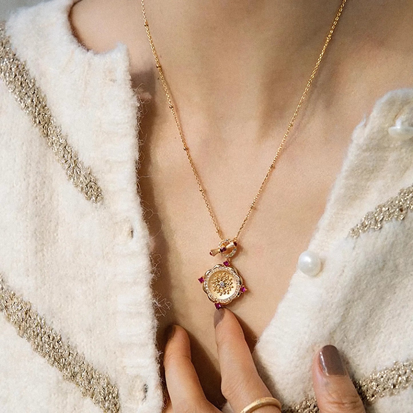 RubySun Heritage Pendant Necklace - Voisson