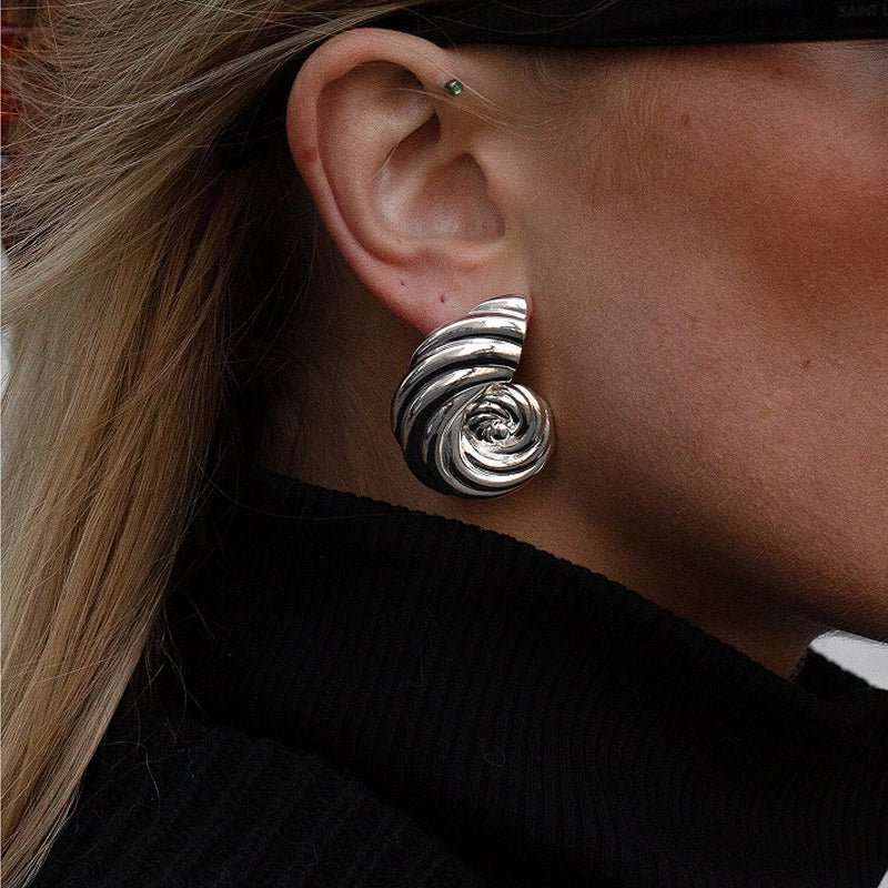 Seashell Swirl Exaggerated Earrings - Voisson