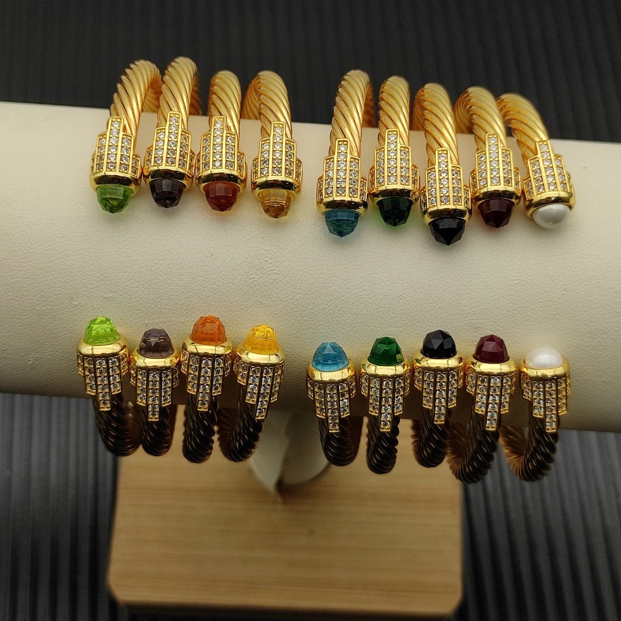 Seraphine Twist Bracelet - Voisson