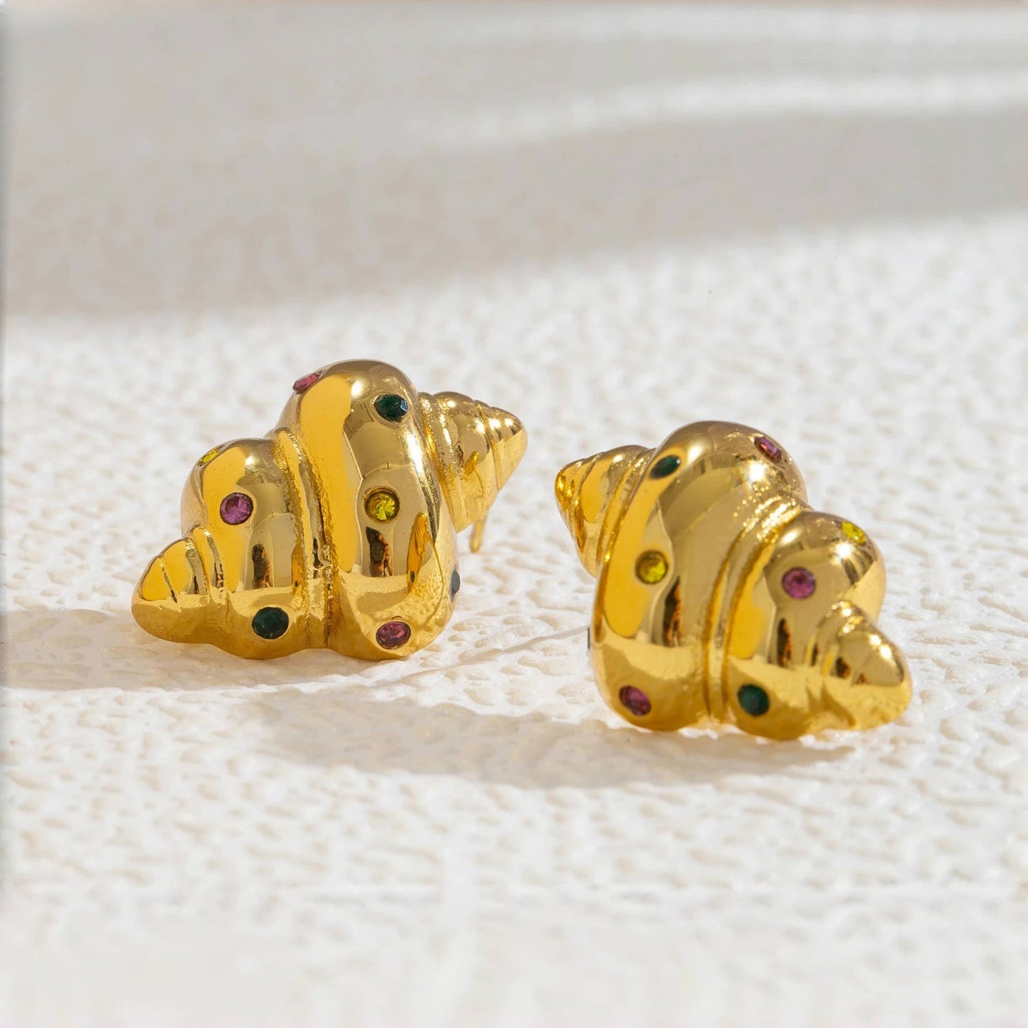 ShellPop Stud Earrings - Voisson