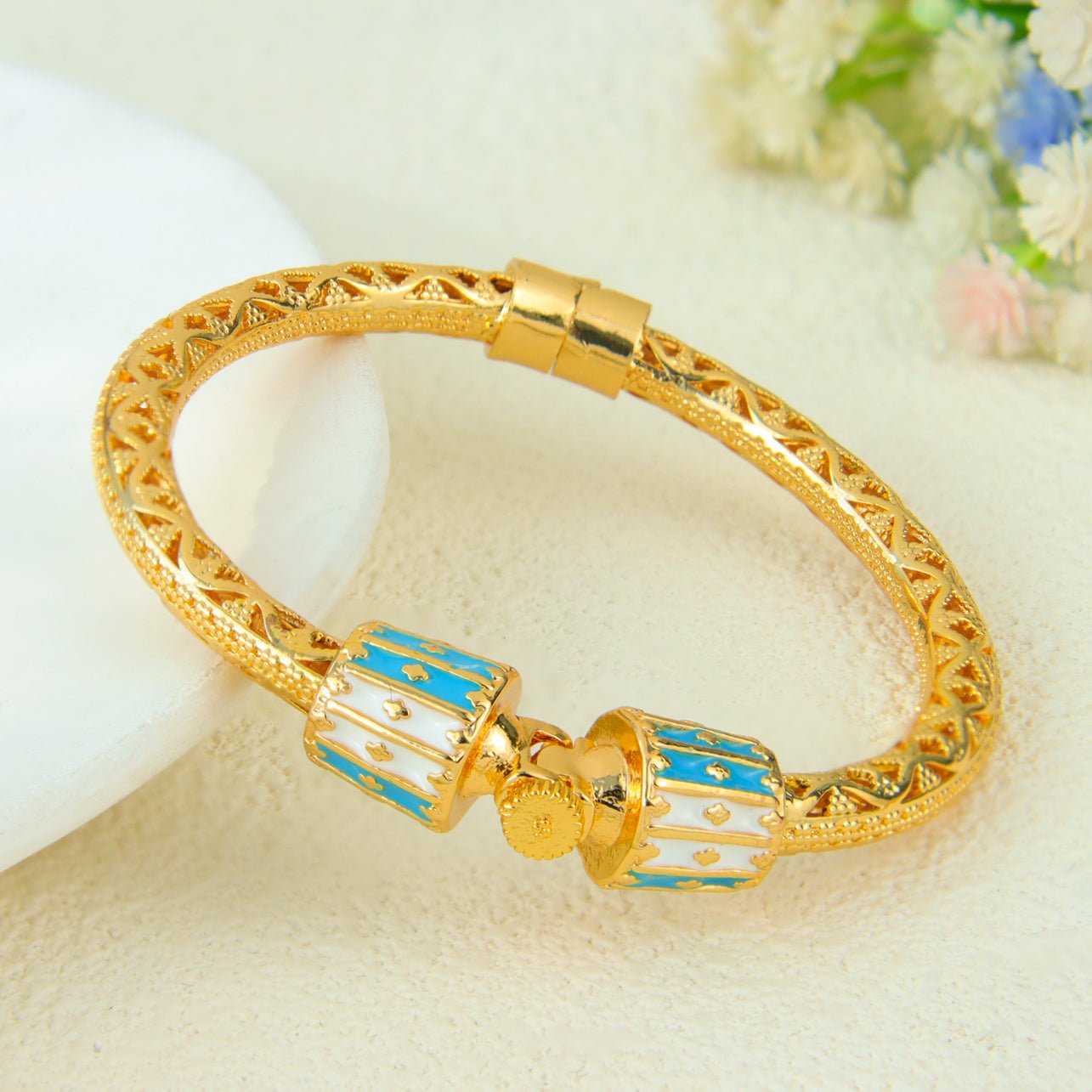 Turquoise Dynasty Bracelet - Voisson