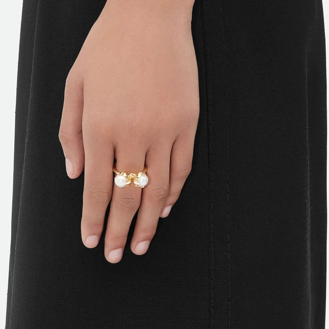 Twin Lustre Pearl Ring - Voisson