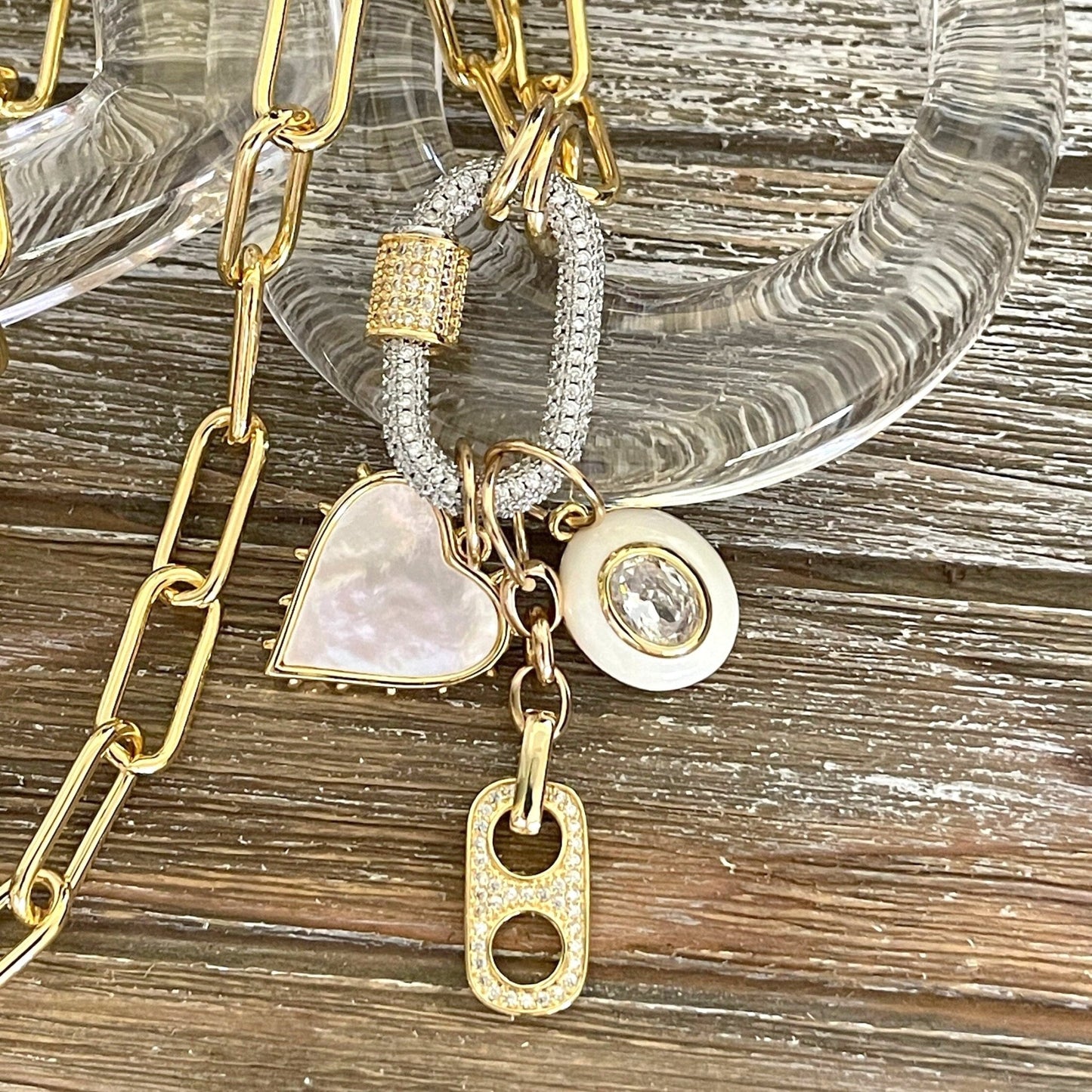 Urban Love Chain Necklace - Voisson