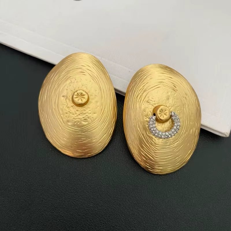 Velora Gold Disc Earrings - Voisson