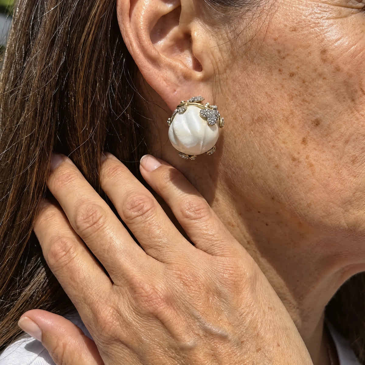 Wildflower Pearl Crown Earrings - Voisson