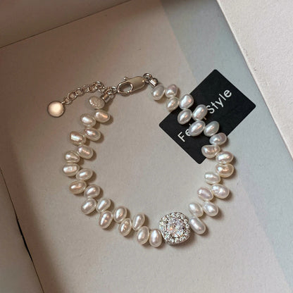 Luminous Pearl Bracelet
