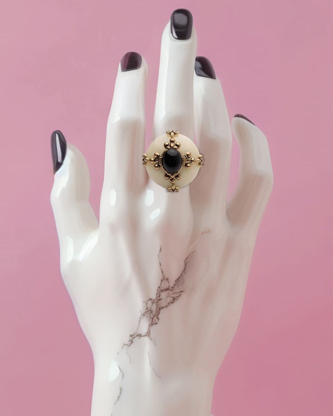 AgateArc Vintage Statement Ring - Voisson