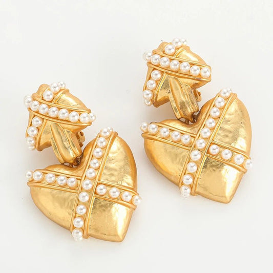 Amora Clip On Earrings - Voisson