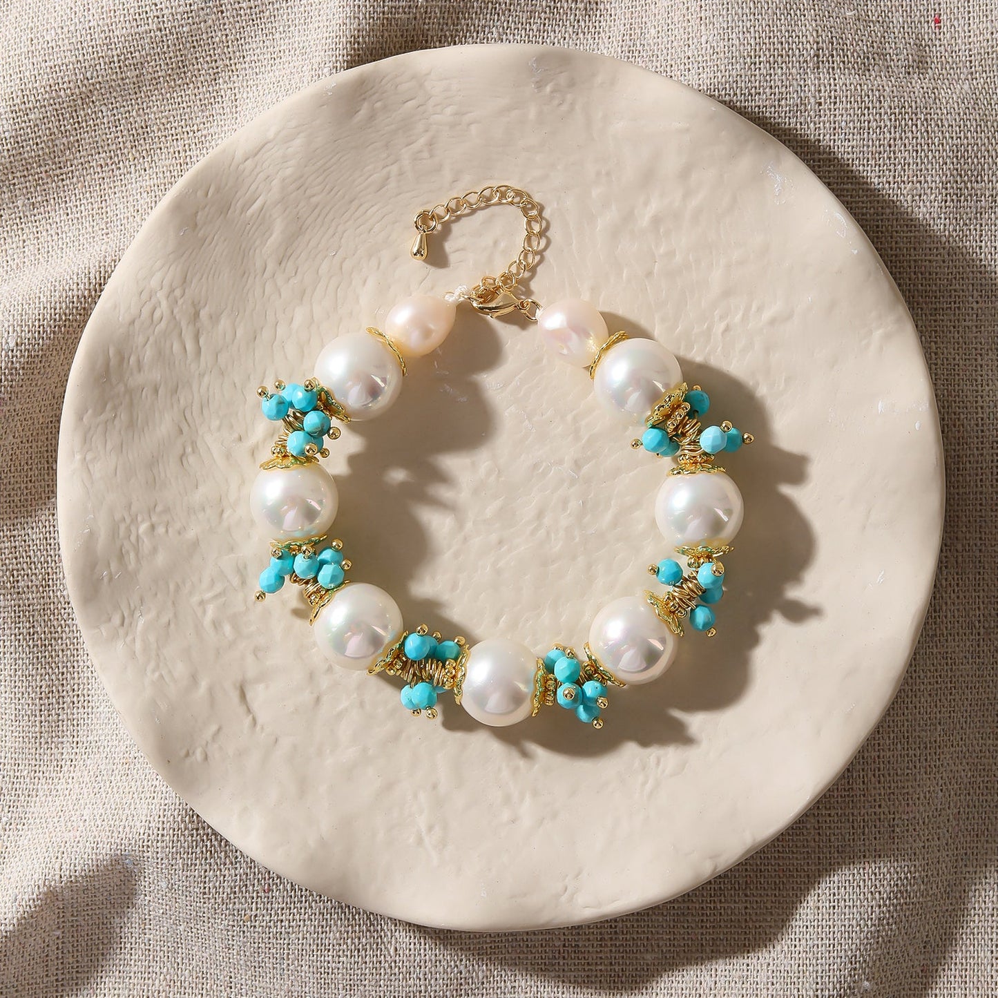 Aqua Flora Pearl Bracelet - Voisson
