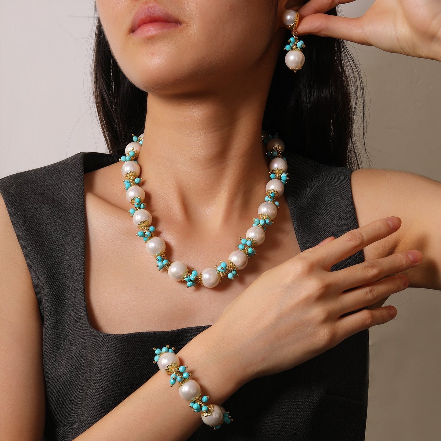 Aqua Flora Pearl Bracelet - Voisson