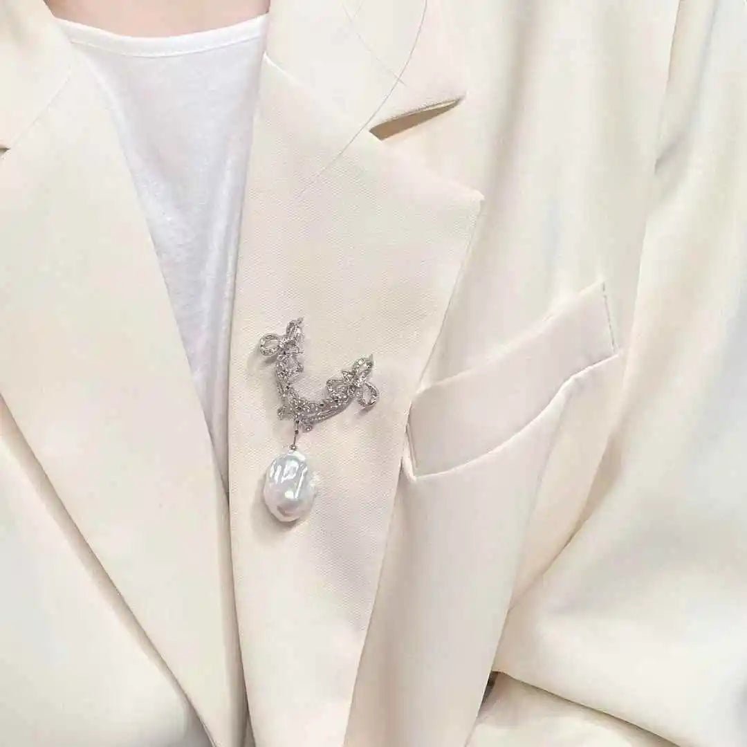 Baroque Bow Brooch - Voisson